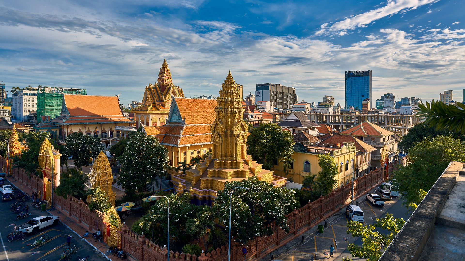 a city with a large building