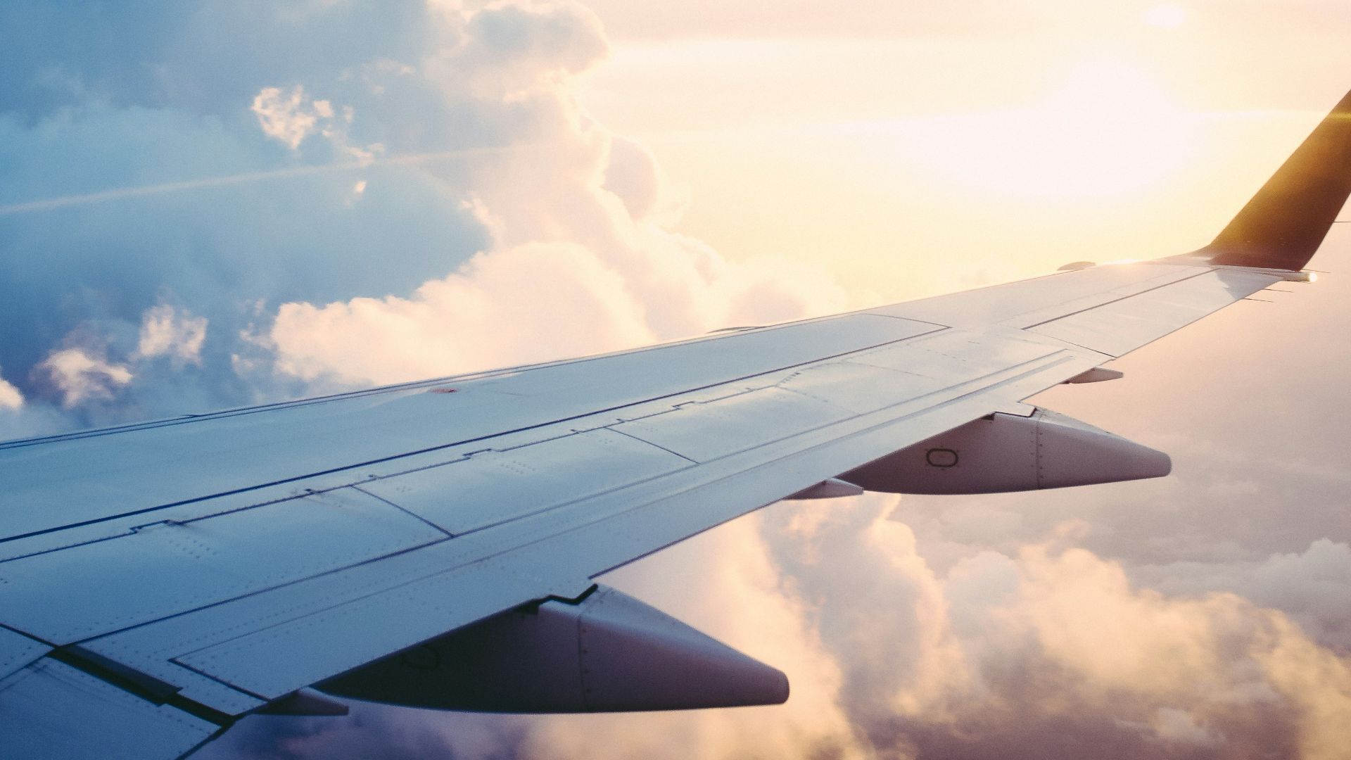 aerial photography of airliner