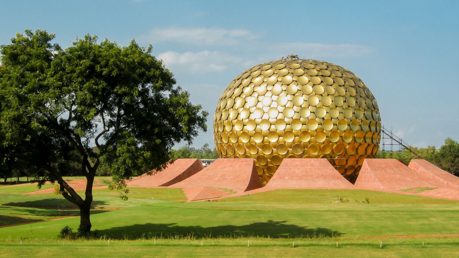 File:The Matrimandir in Auroville, Tamil Nadu, India.jpg