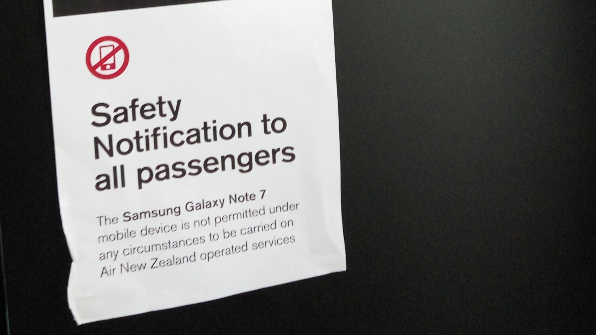 File:Samsung Galaxy Note 7 Air New Zealand.jpg