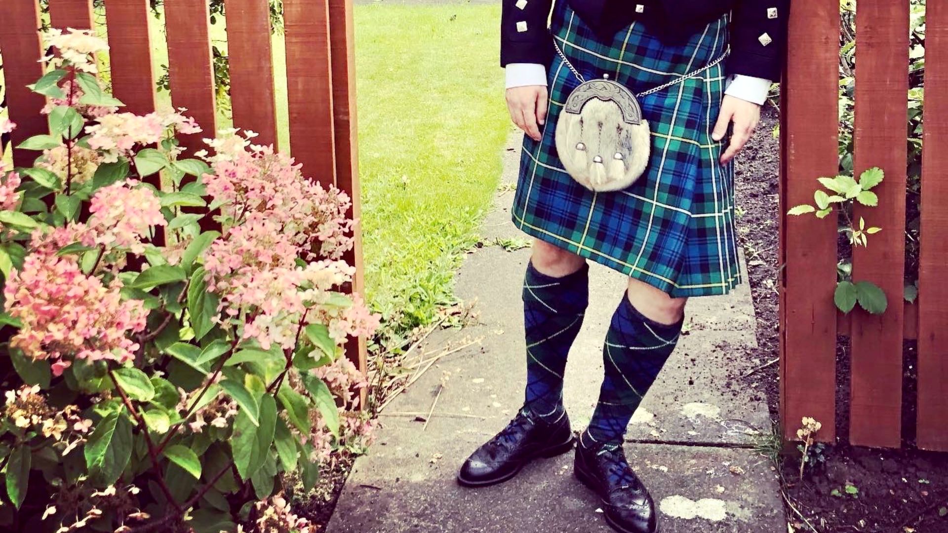 File:Andrew David Bradley wearing kilt 2021.jpg