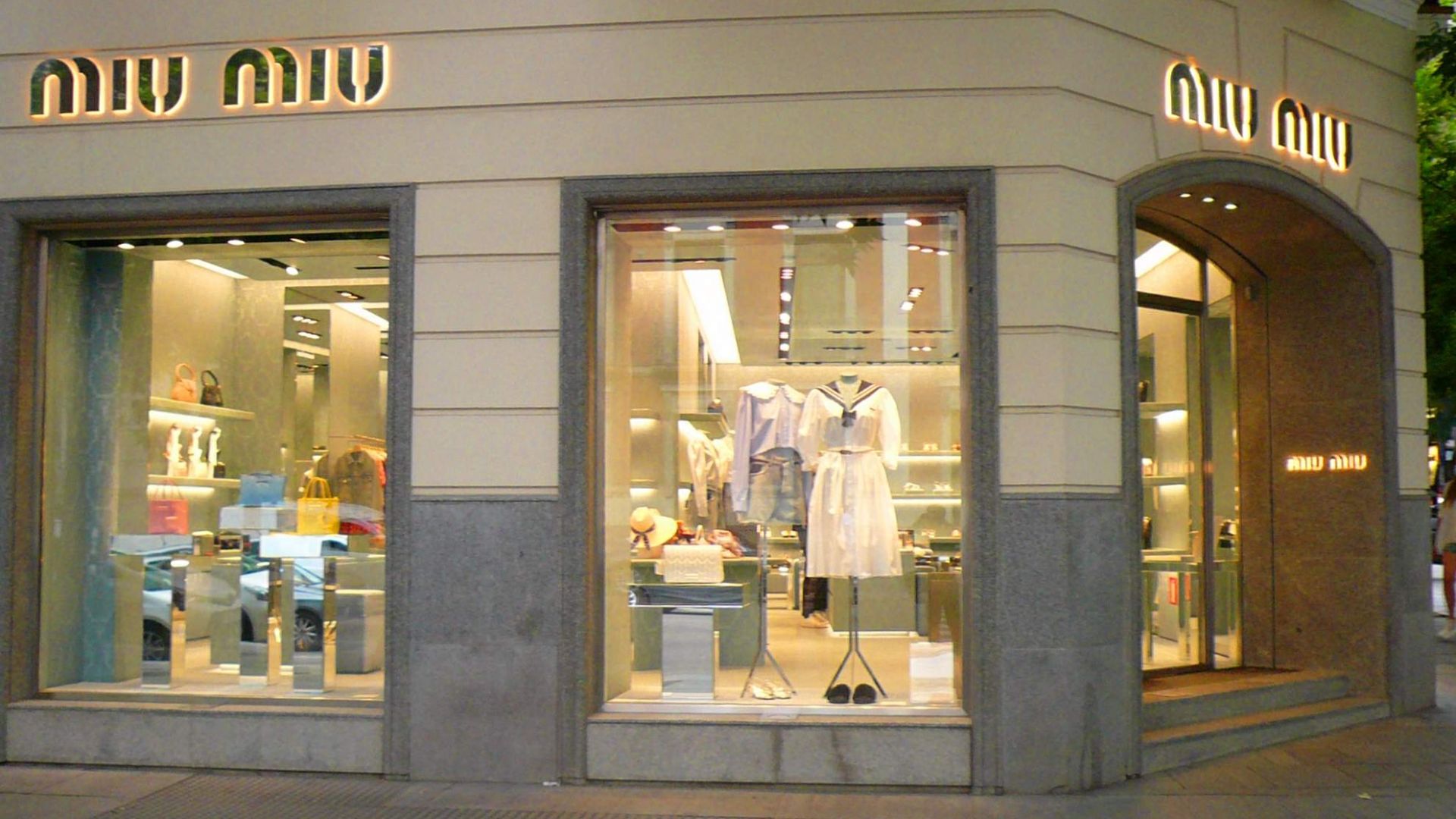 File:Madrid - Miu Miu (Serrano 54).jpg