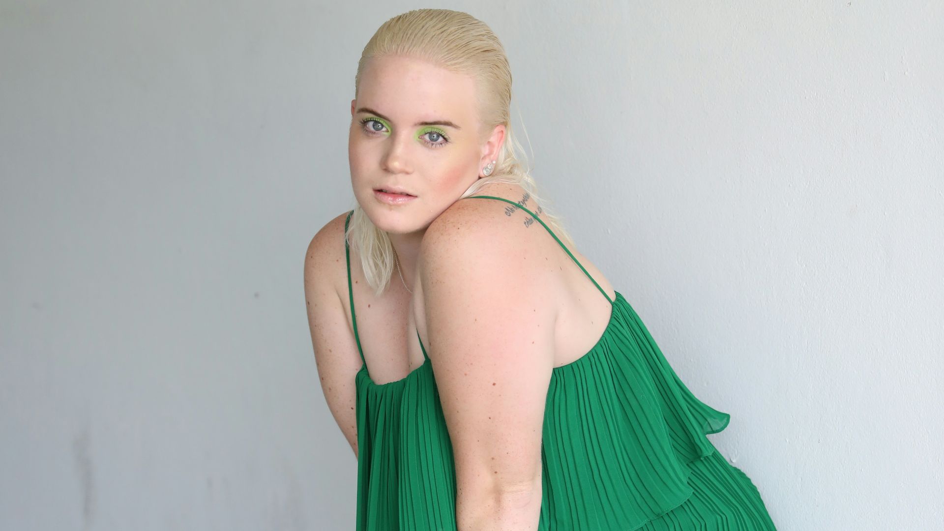 men's green spaghetti-strap dress