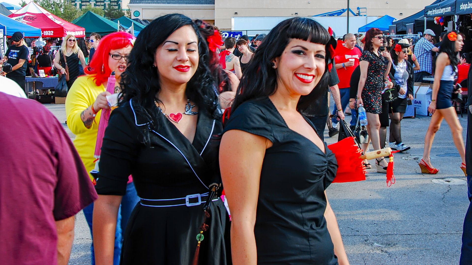 File:Viva Las Vegas Rockabilly - 2011 (26554082195).jpg