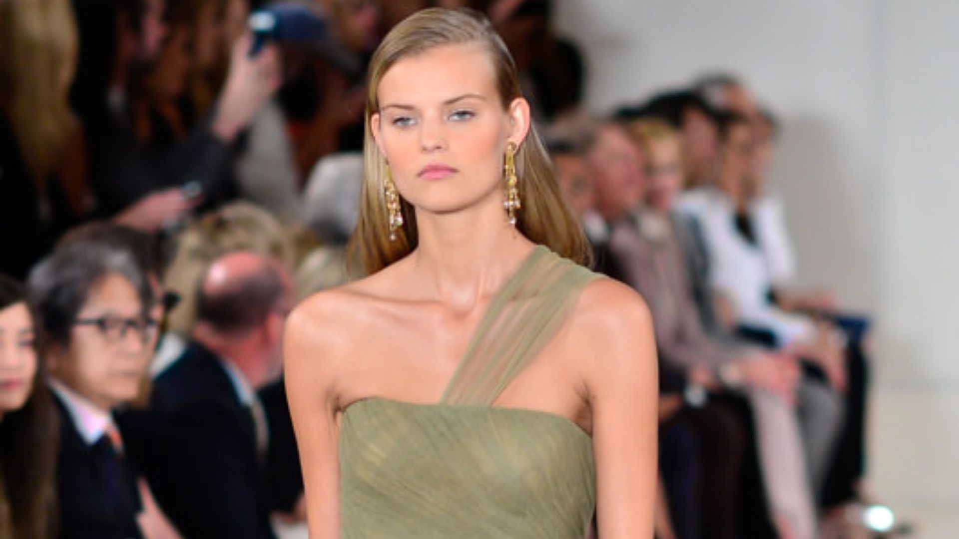 File:Kate Grigorieva Ralph Lauren SS 15 Show (1).jpg