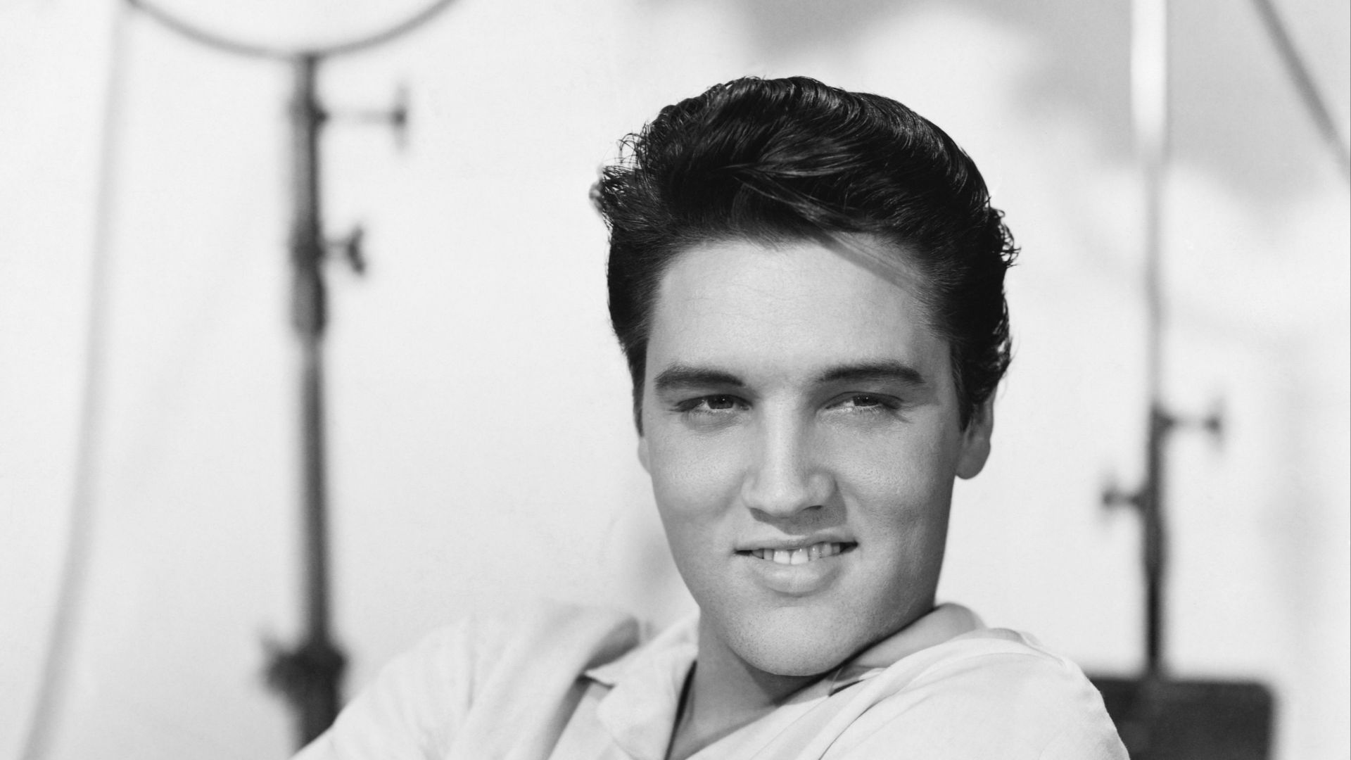 File:Elvis Presley, Modern Screen, June 1958.jpg