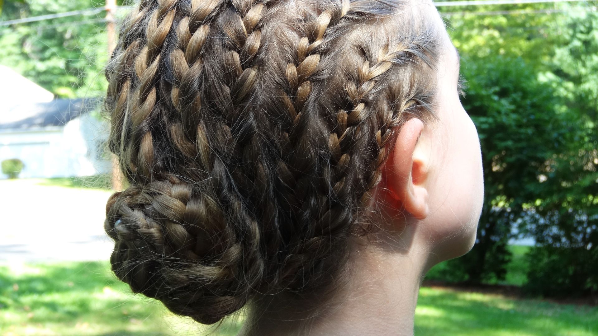File:Cornrows Into Braided Bun.JPG