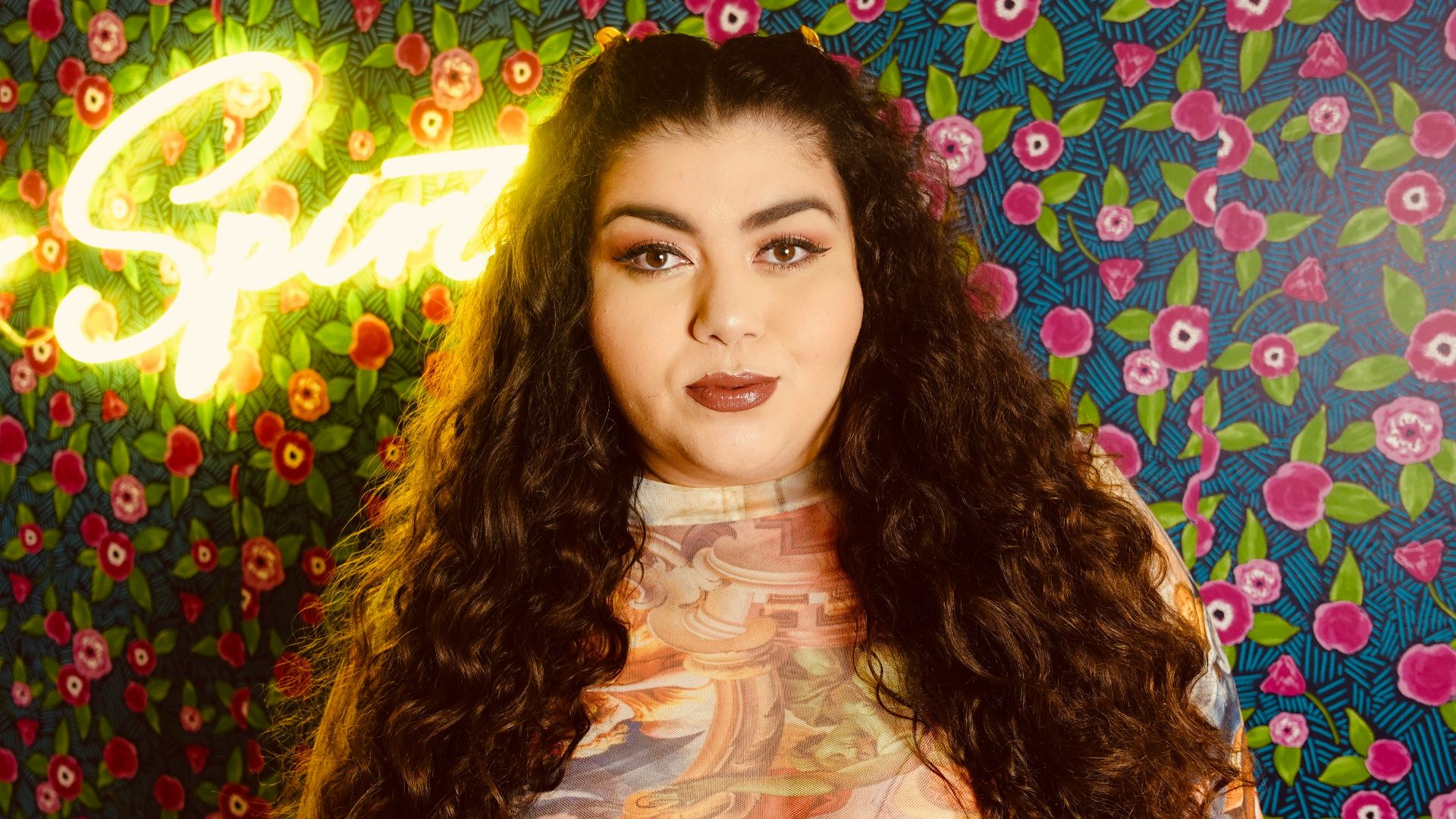 woman in white and pink dress