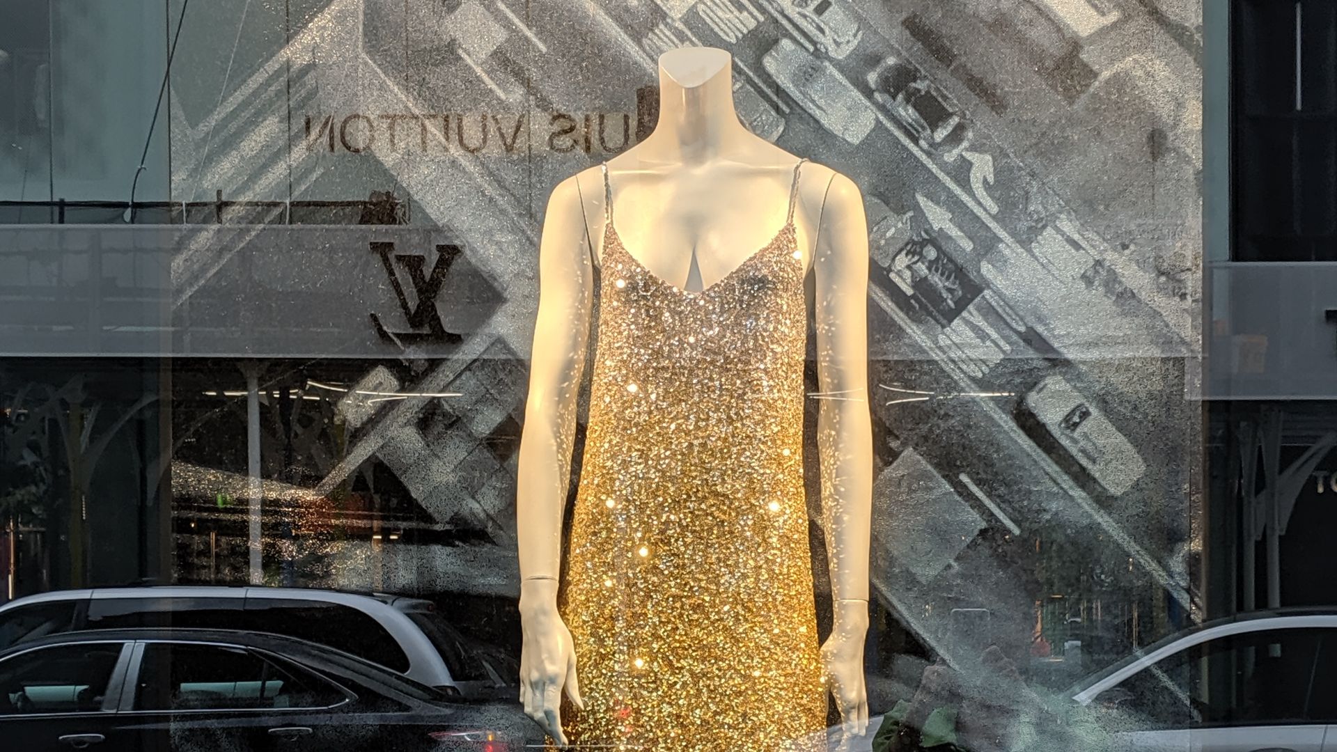 File:Bergdorf Goodman (7).jpg