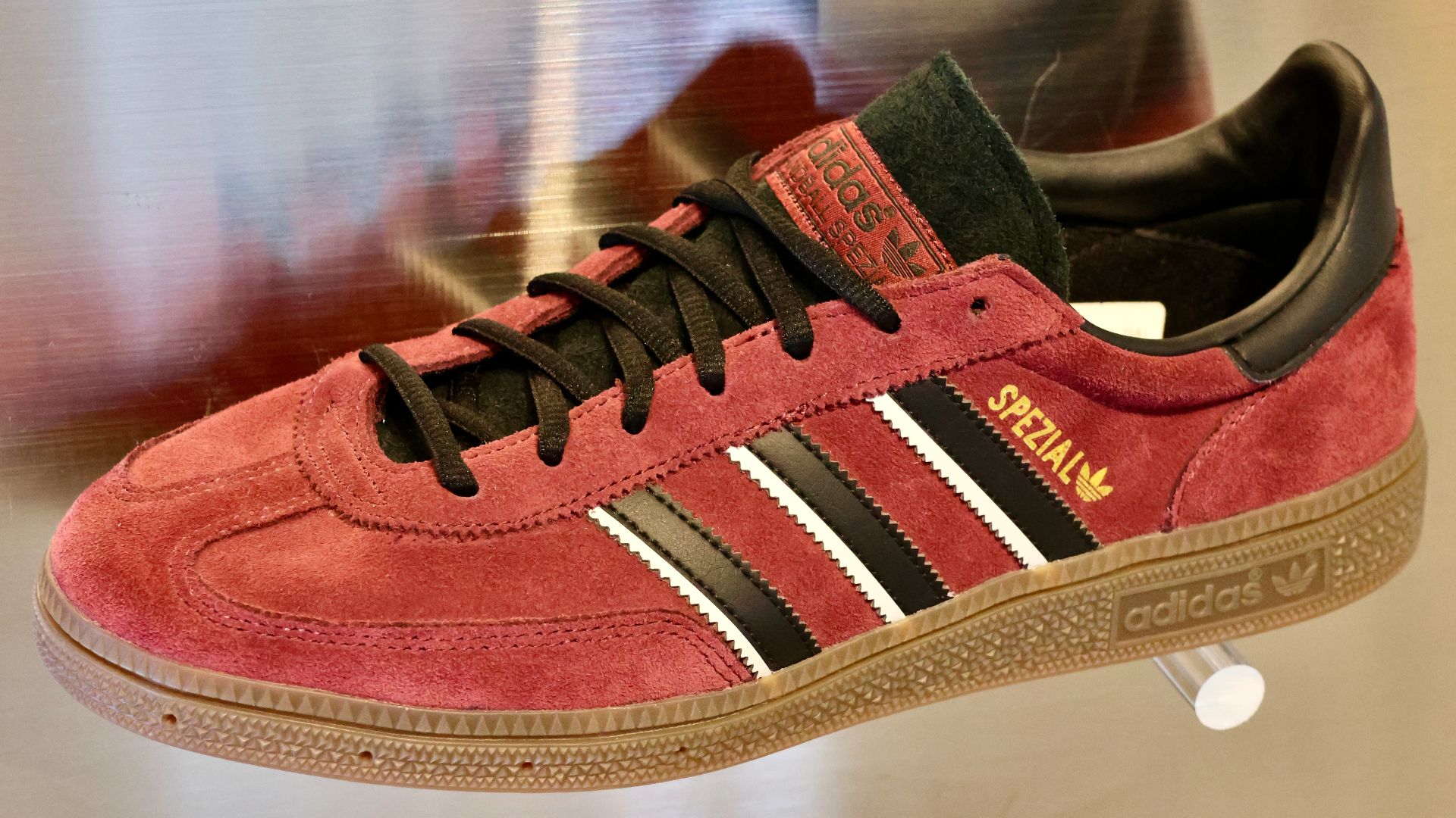 File:Adidas Spezial.jpg