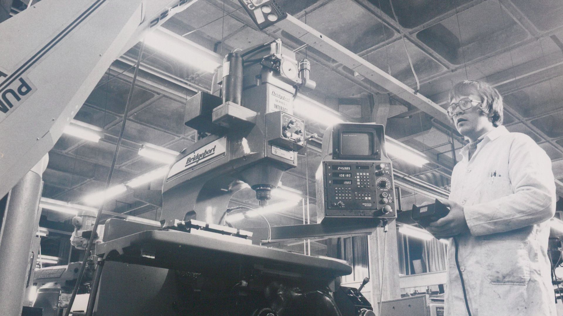 File:Computer Integrated Manufacturing Systems(CMS)Unimate Pumo 500 & Pumo 560 Robots 1986(2).jpg