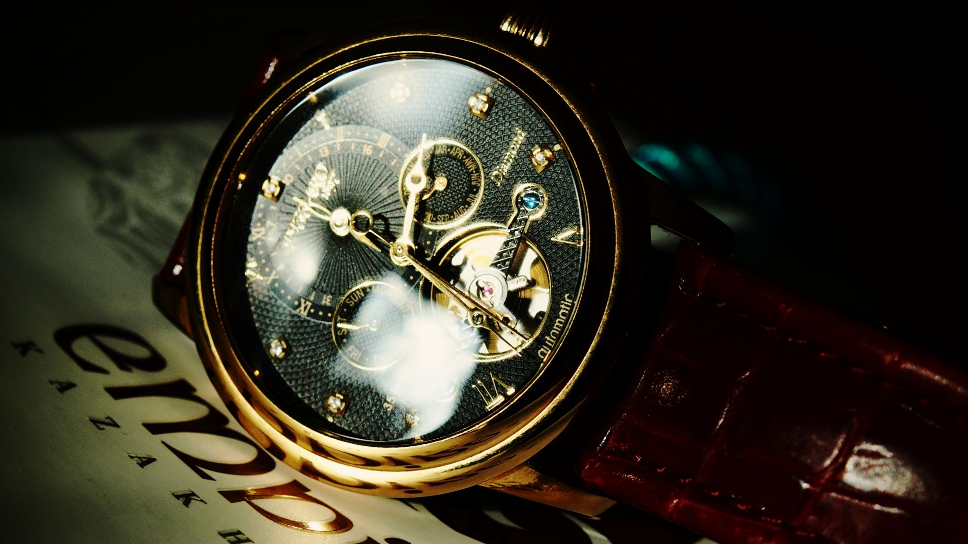 File:Mechanical wristwatch.jpg