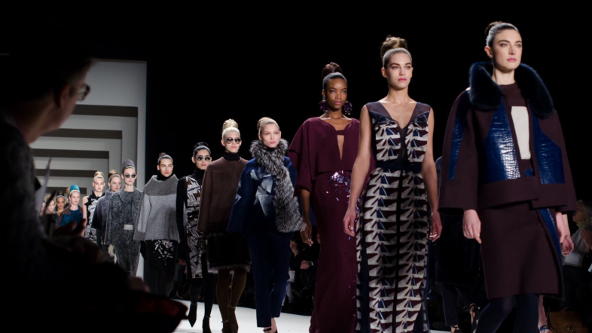 File:Carolina Herrera AW14 12.jpg