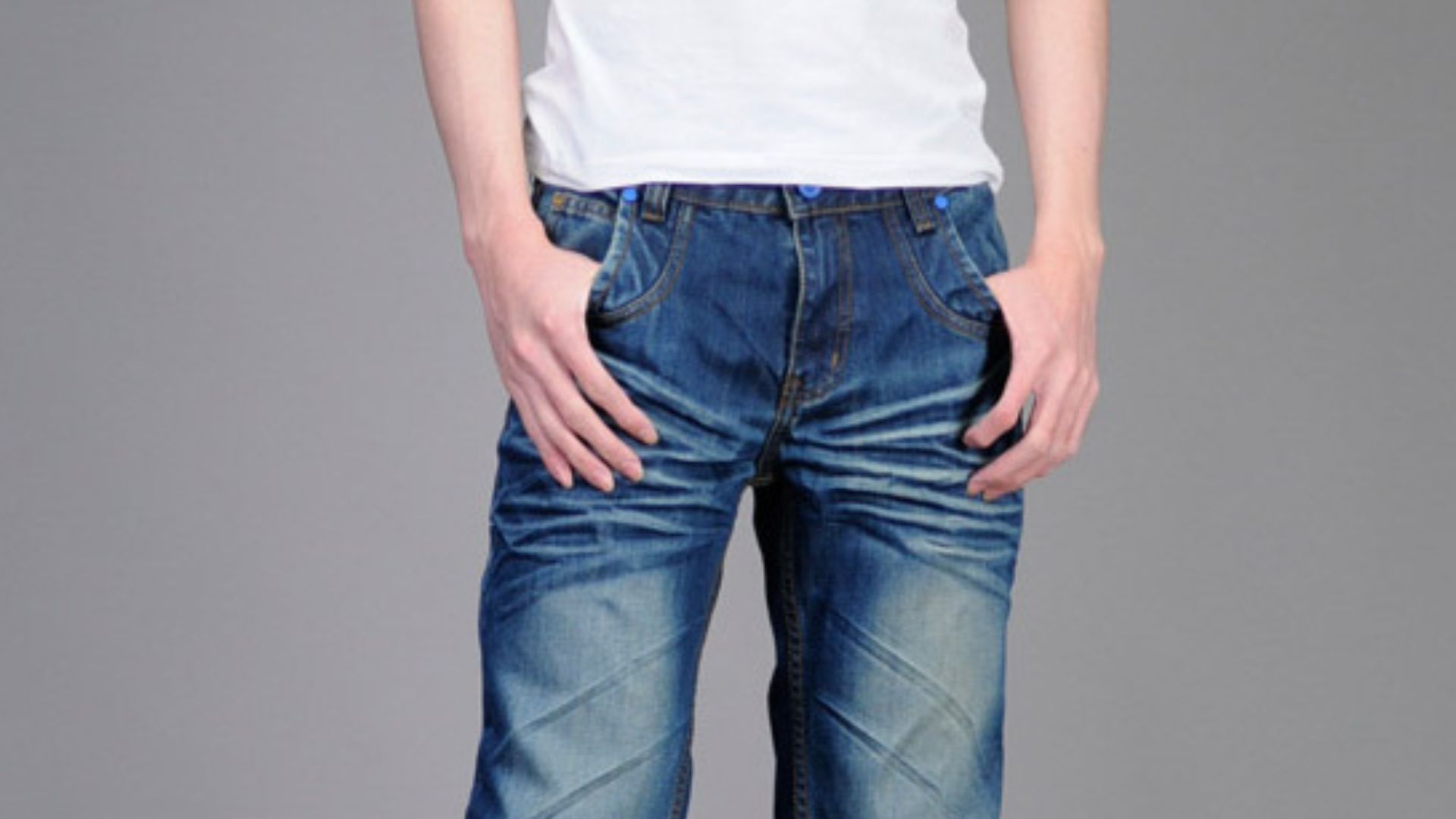 File:Jeans for men.jpg