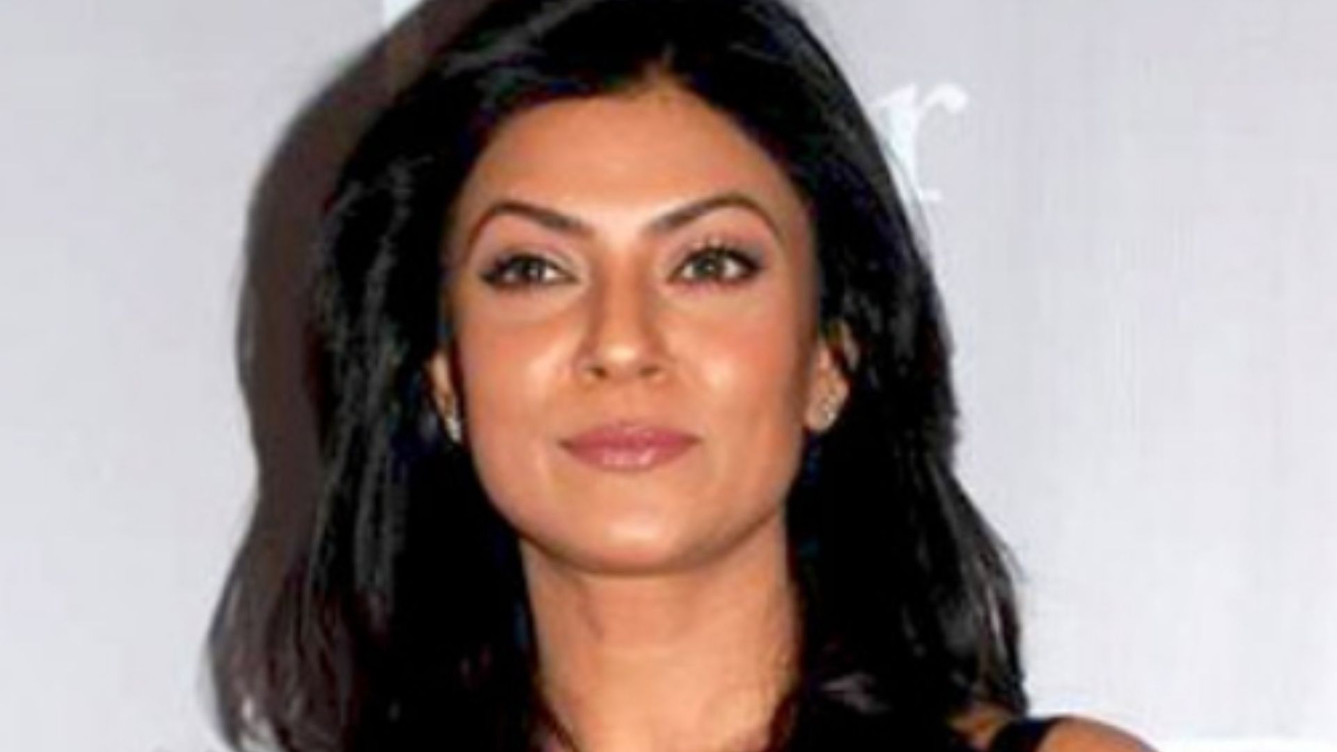 File:Sushmita Sen at the Dior store launch.jpg