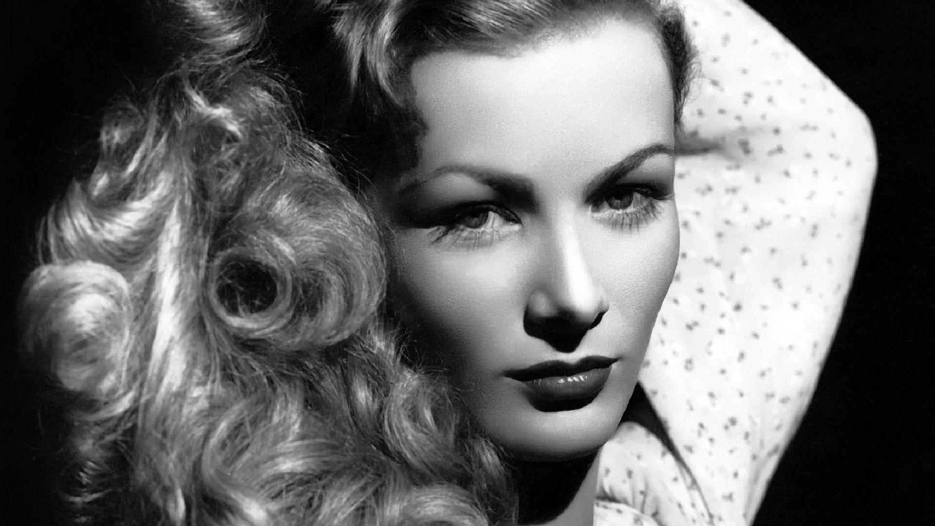 File:Veronica Lake still 2.jpg