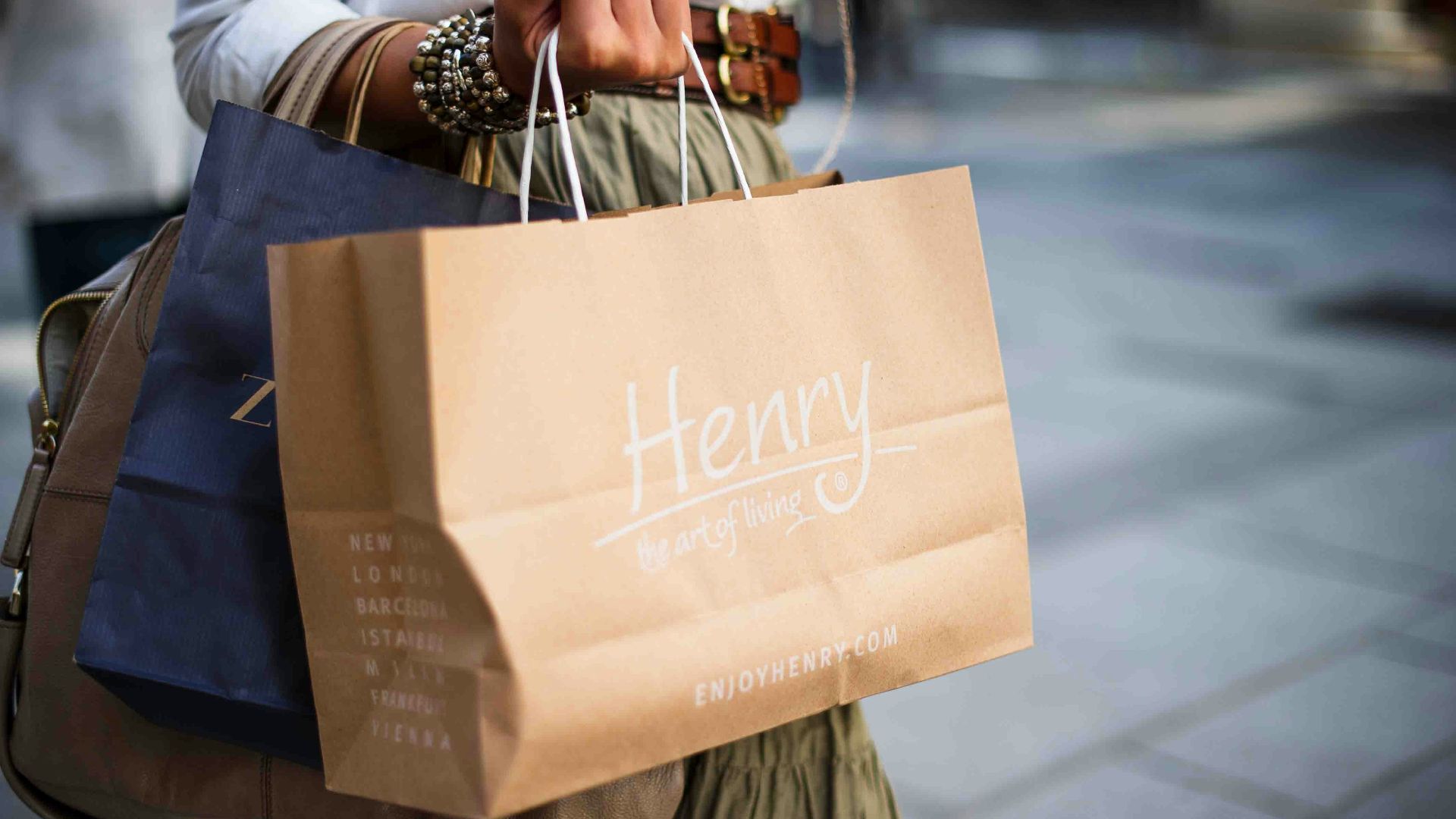 brown Henry paper bag