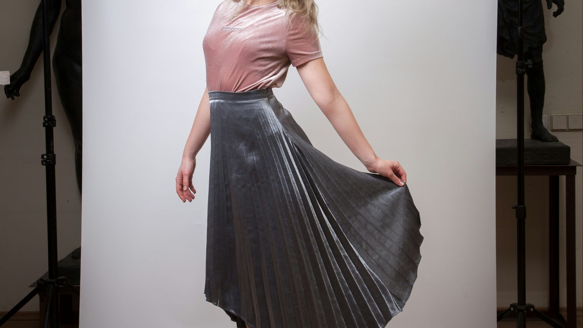 woman wearing pink and gray dress