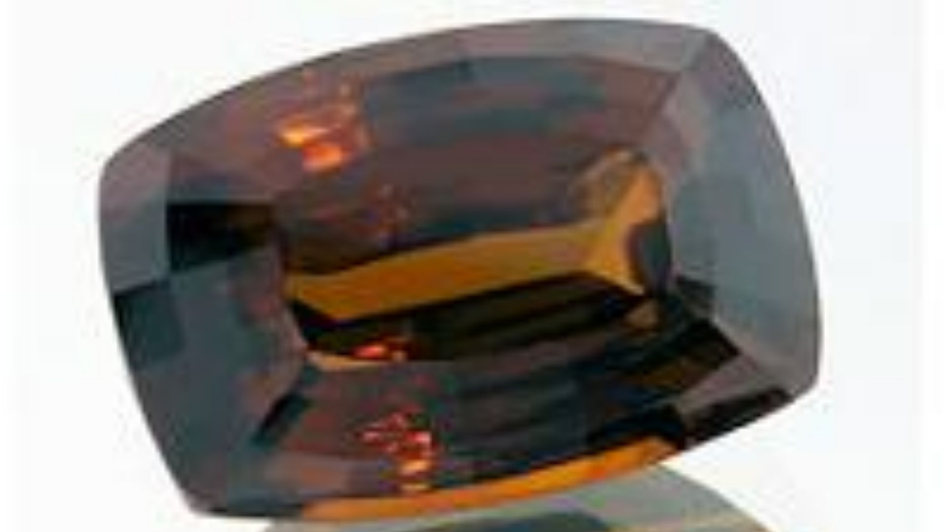 File:Faceted Zircon Gemstone.jpg