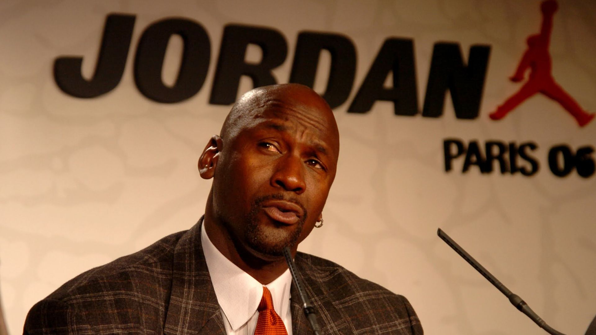 File:Michael Jordan 2006.jpg