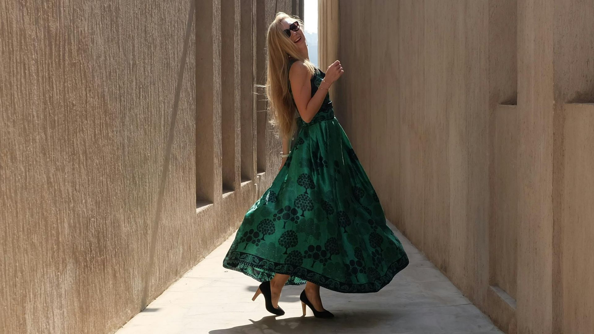 The Lazy Artist Gallery