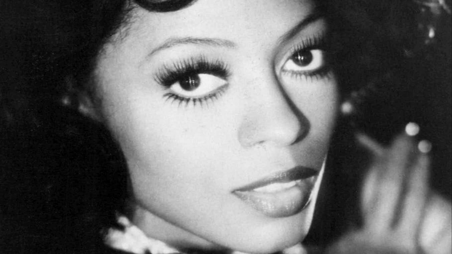 File:Diana Ross 1976.jpg