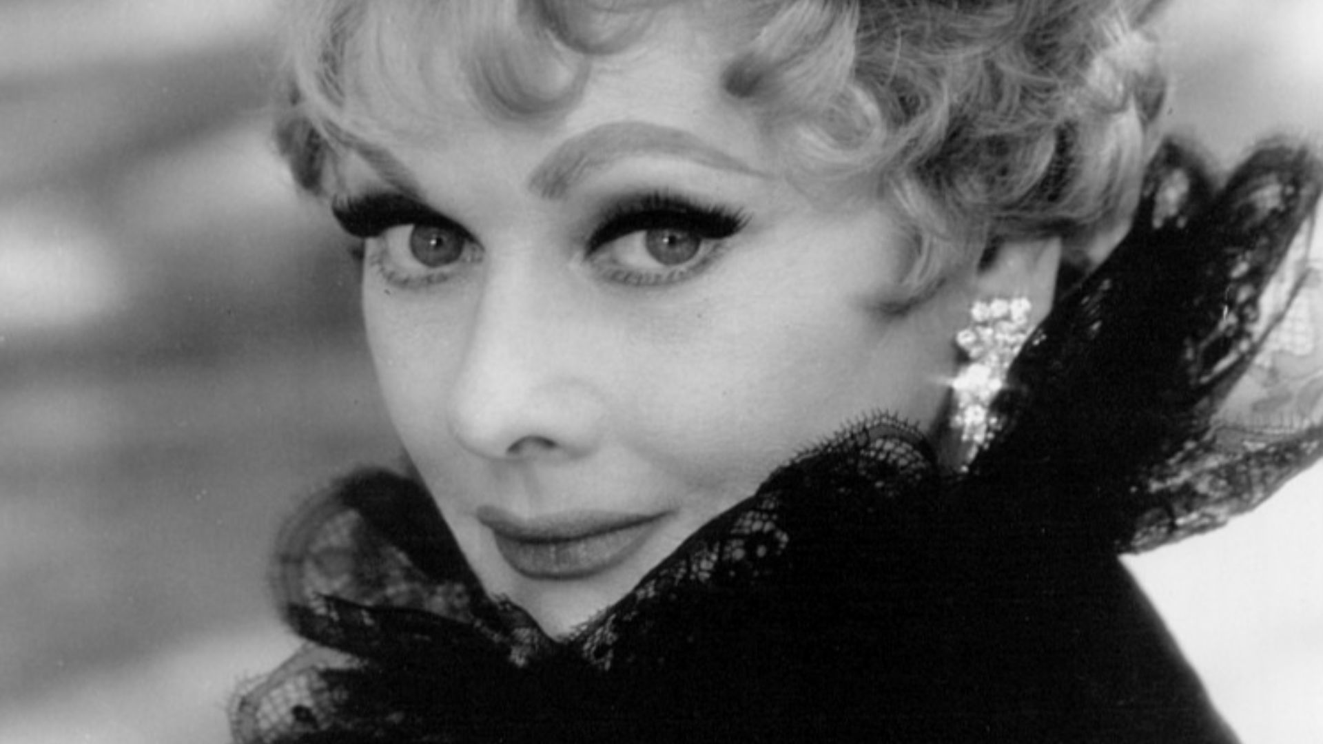 File:Lucille ball 1976.JPG