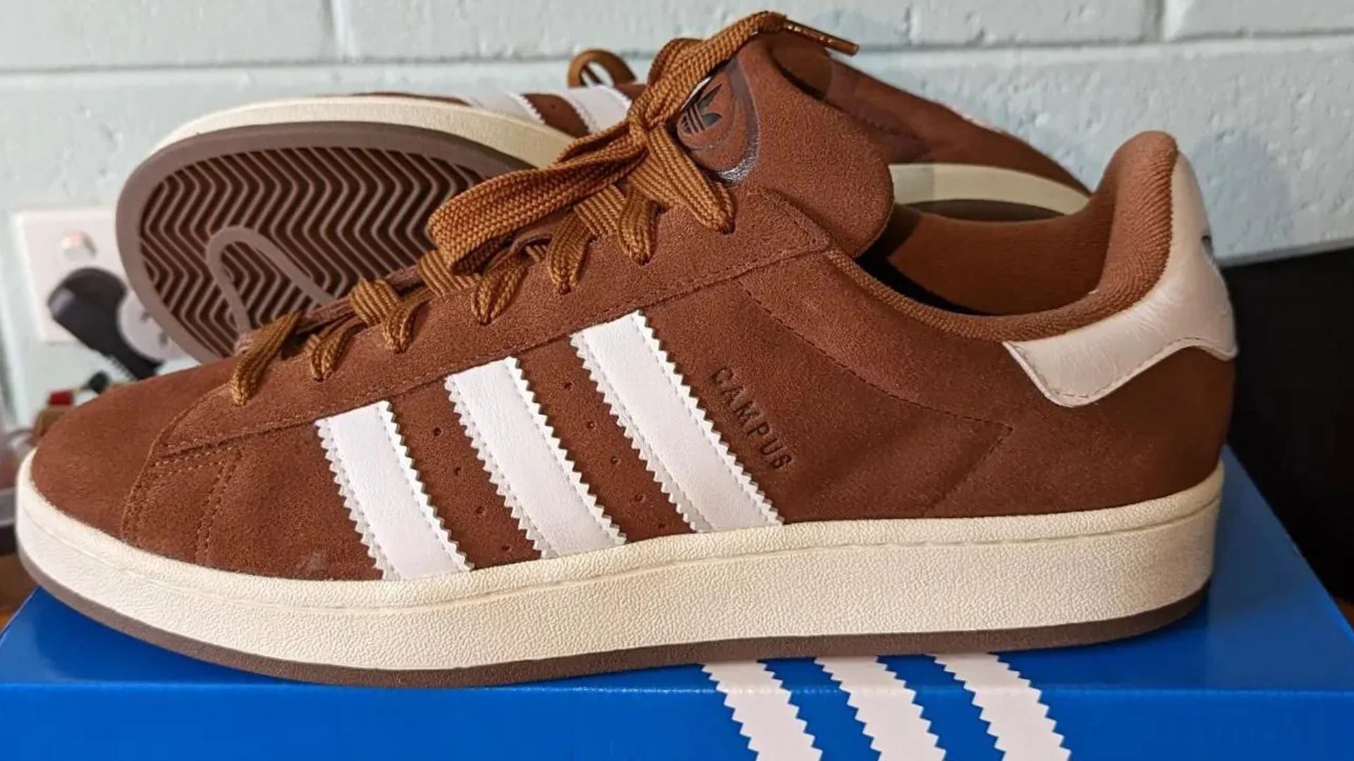 File:Adidas Campus 00s.jpg