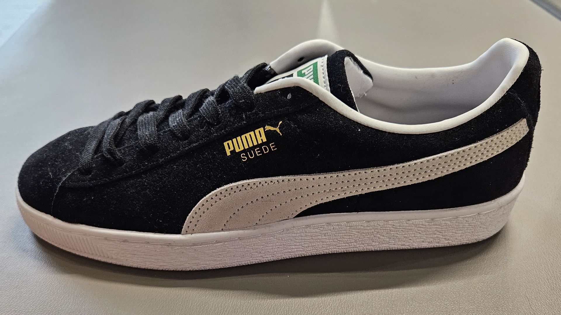 File:Puma Suede.jpg