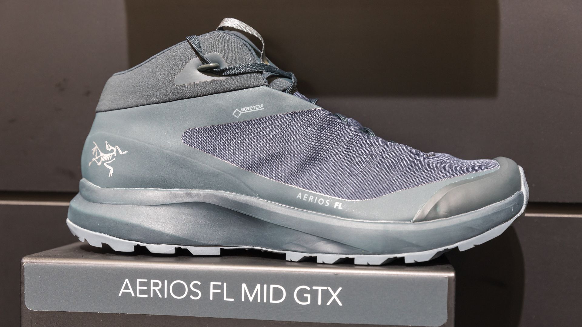 File:Arcteryx Aerios, OutDoor 2018, Friedrichshafen (1X7A0379).jpg
