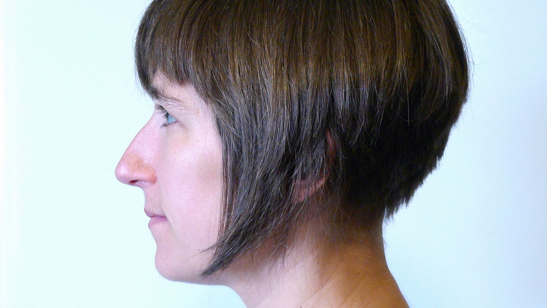 File:Inverted bob haircut.jpg