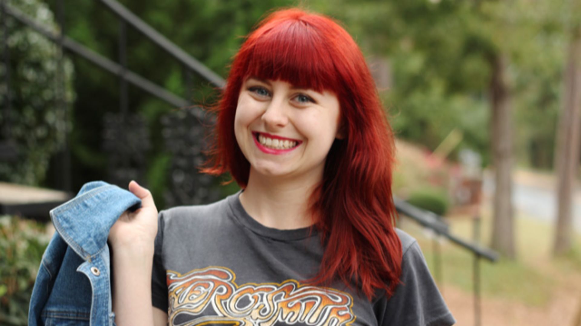 File:Vintage T-shirt, Red Hair.jpg