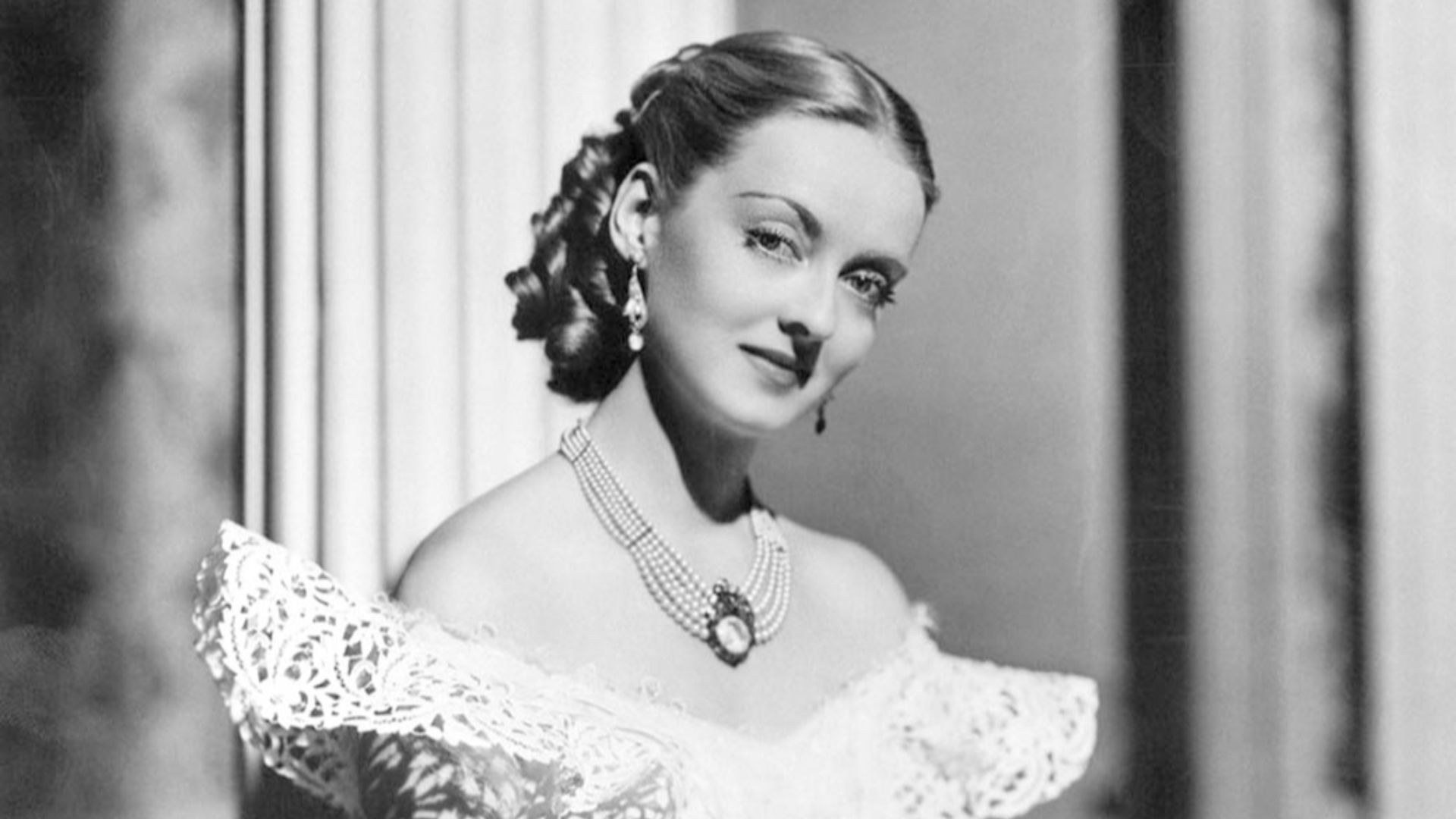 File:Jezebel-1938-Bette-Davis.jpg