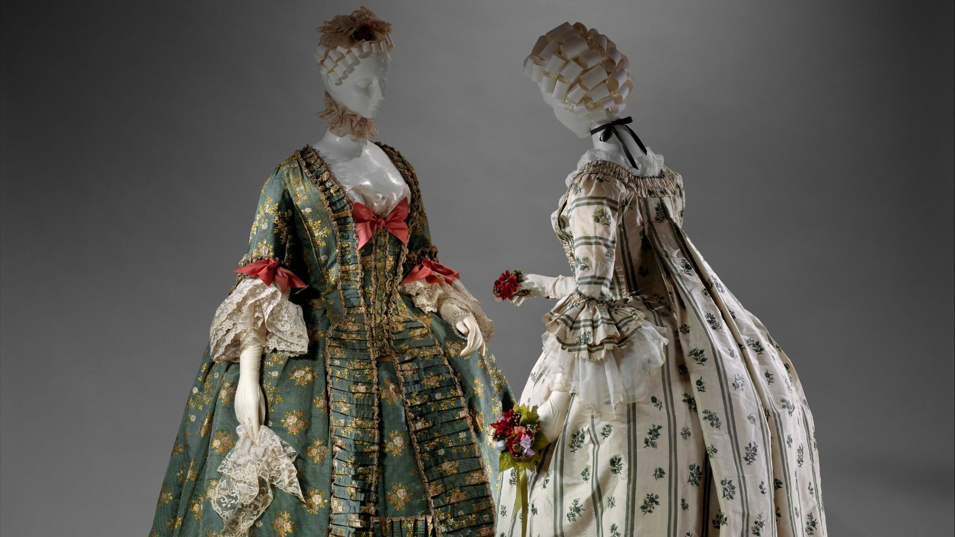 File:Robe à la Française MET DT207671.jpg