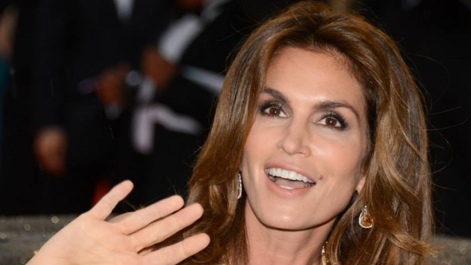 File:Cindy Crawford Cannes 2013.jpg