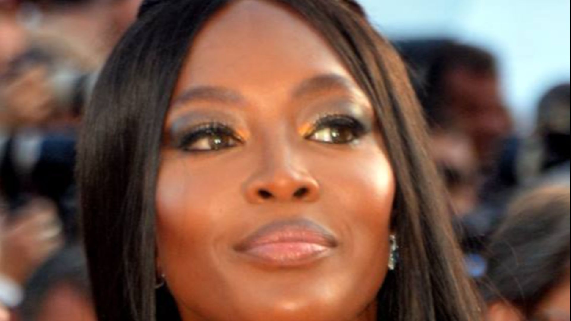 File:Naomi Campbell Cannes 2017 2.jpg