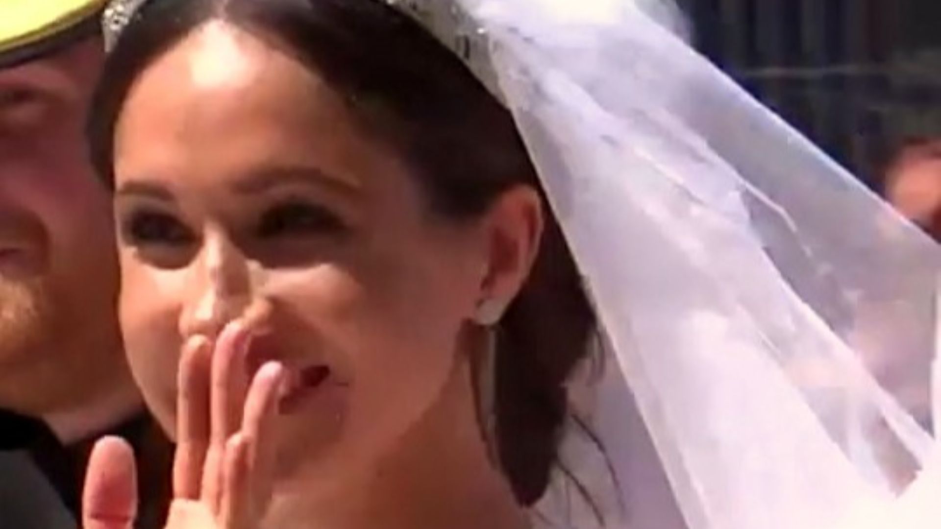 File:Prince Harry and Meghan’s carriage procession through streets of Windsor 06.jpg