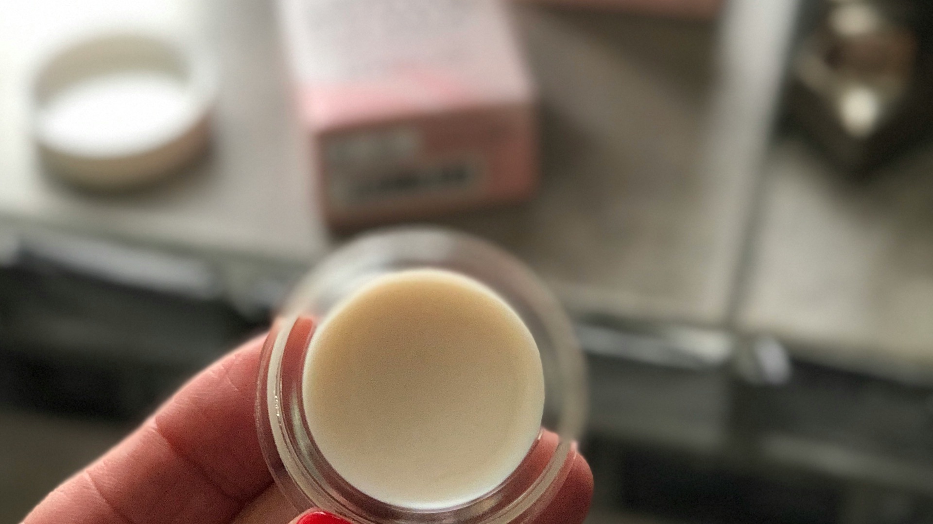 round clear glass ointment