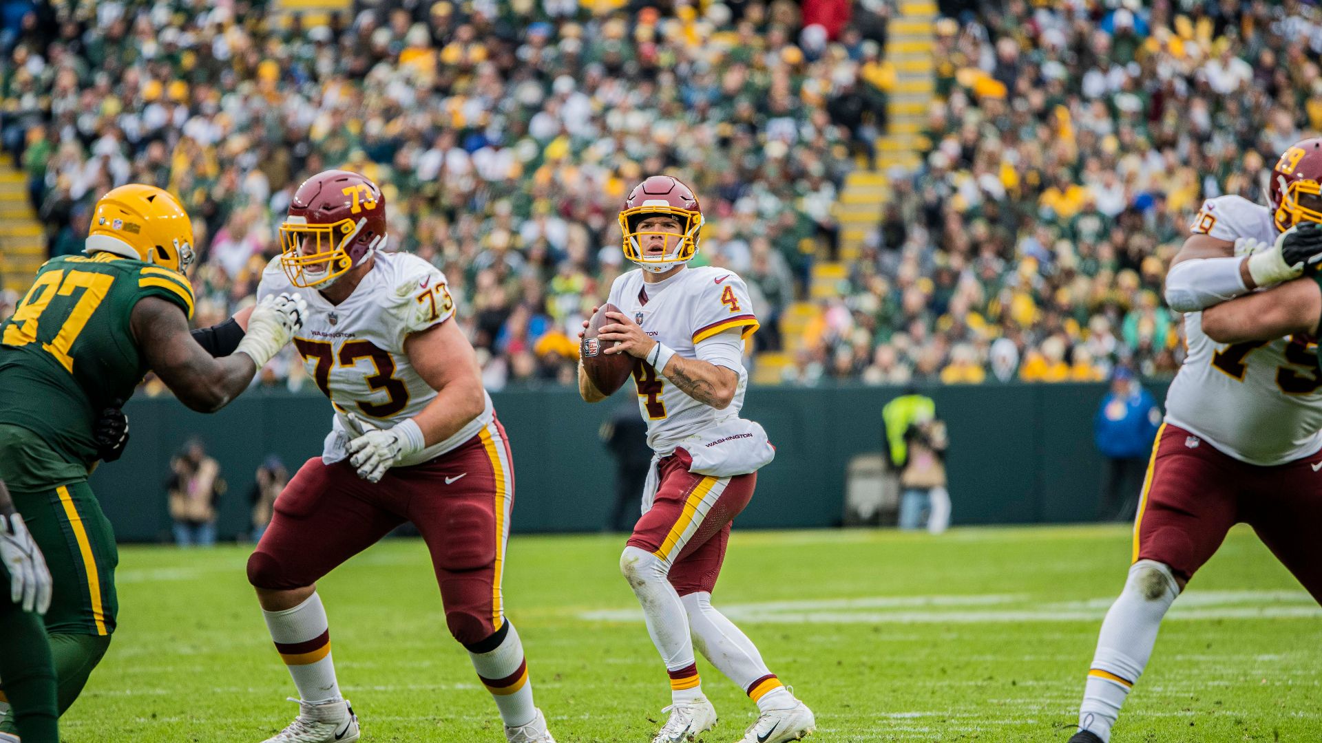 File:Washington Football Team vs Green Bay Packers, 2021.jpg