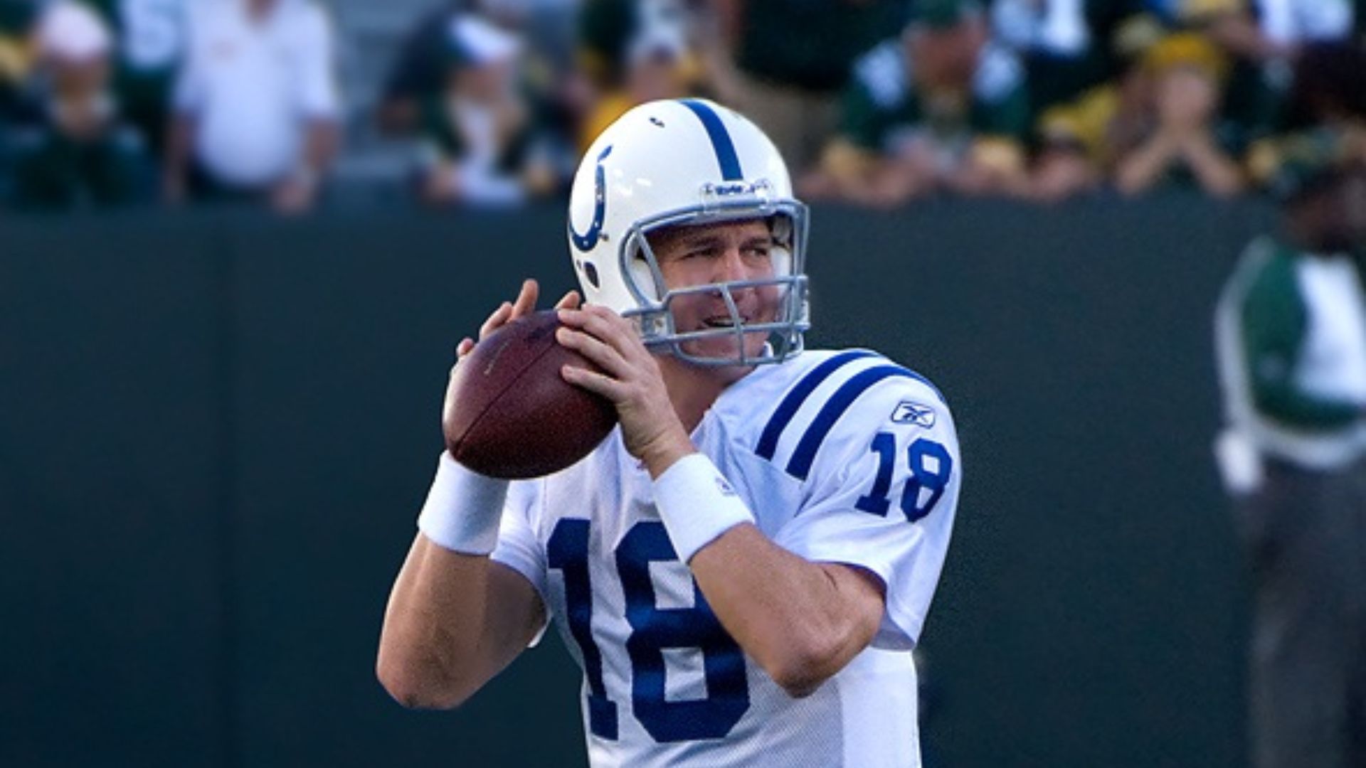 File:Peyton Manning passing.jpg