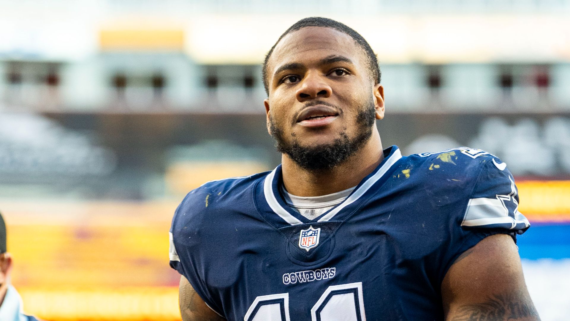 File:Micah Parsons Cowboys-WFT DEC2021.jpg