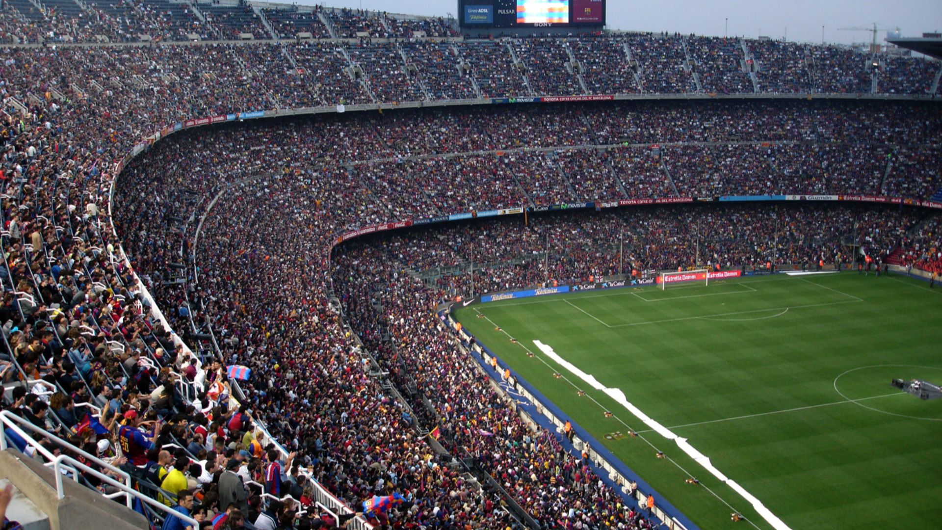 File:Camp Nou - Interior (2005).jpg