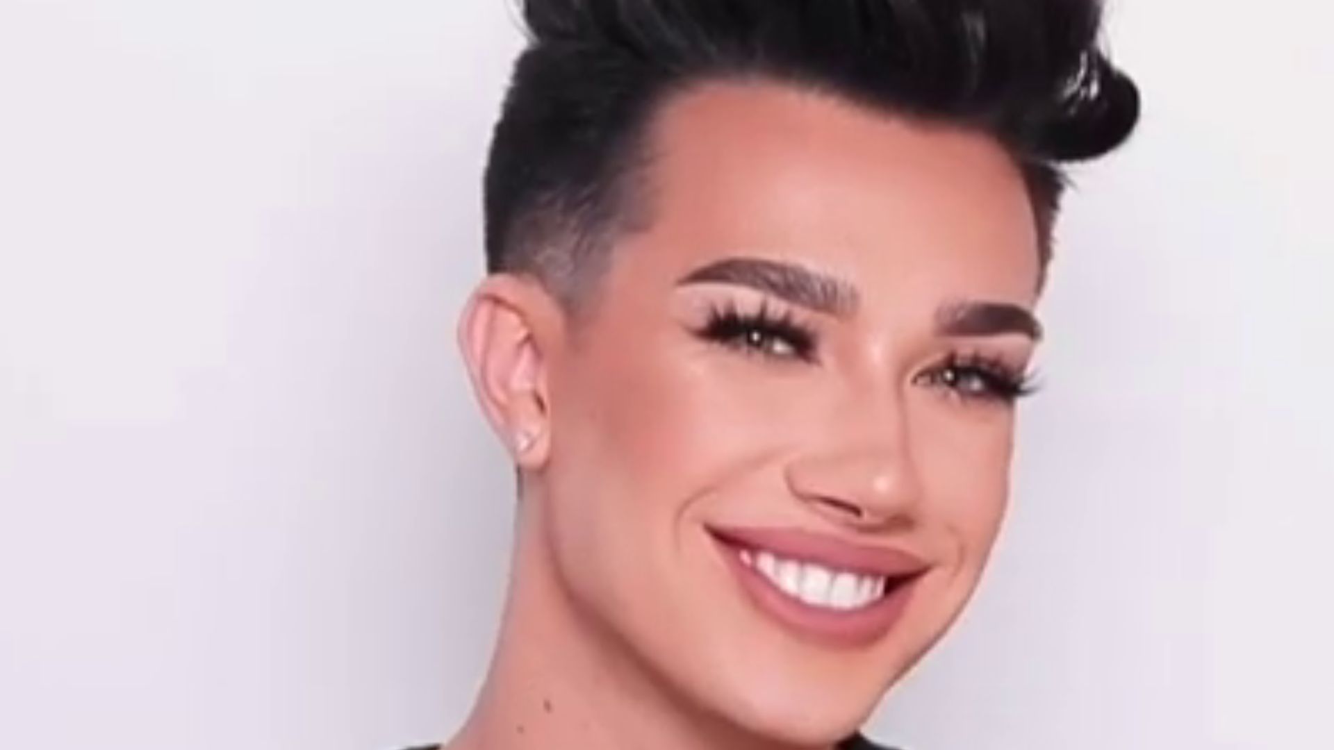 File:James Charles (2019) (cropped).png