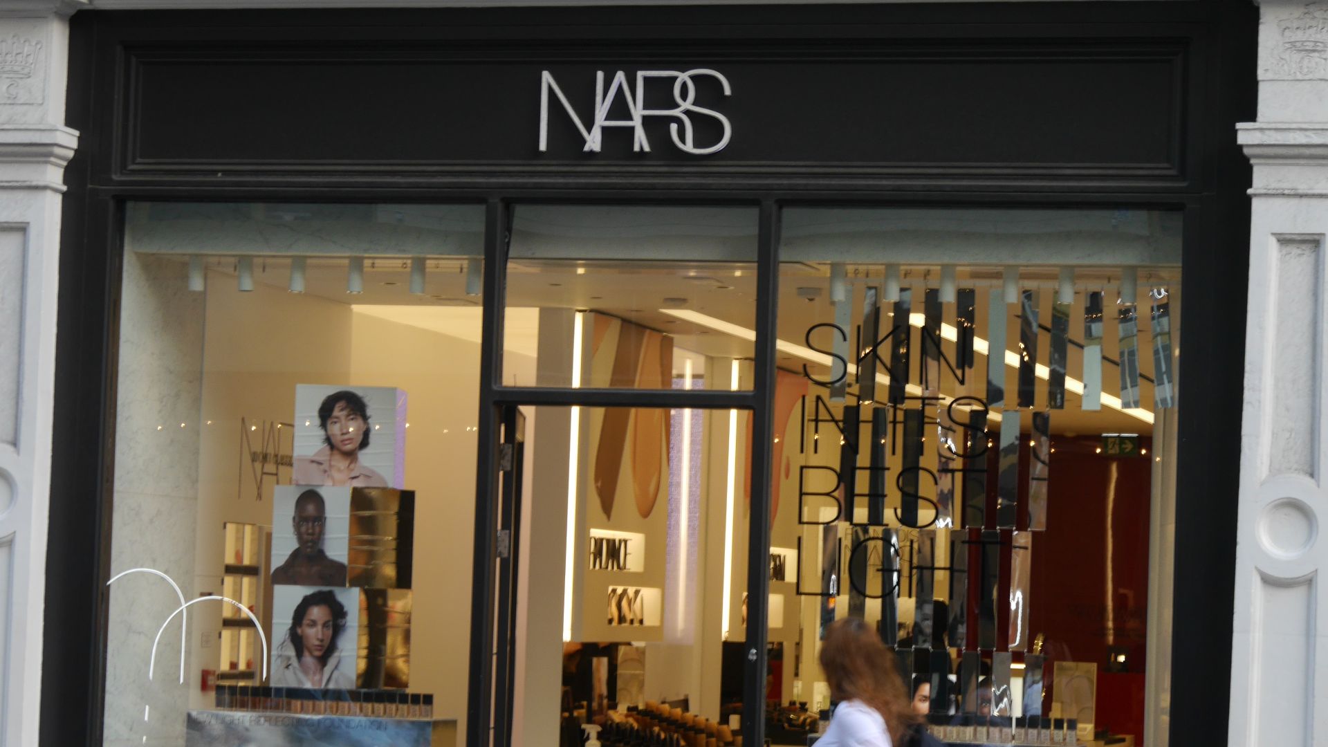 File:NARS King's Road London April 2022.jpg
