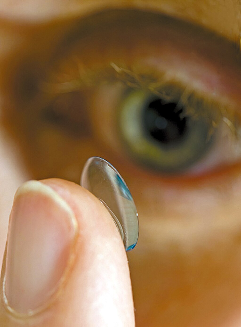 1024Px-Csiro Scienceimage 3241 O2Optixtm Contact Lens For Healthier Eyes
