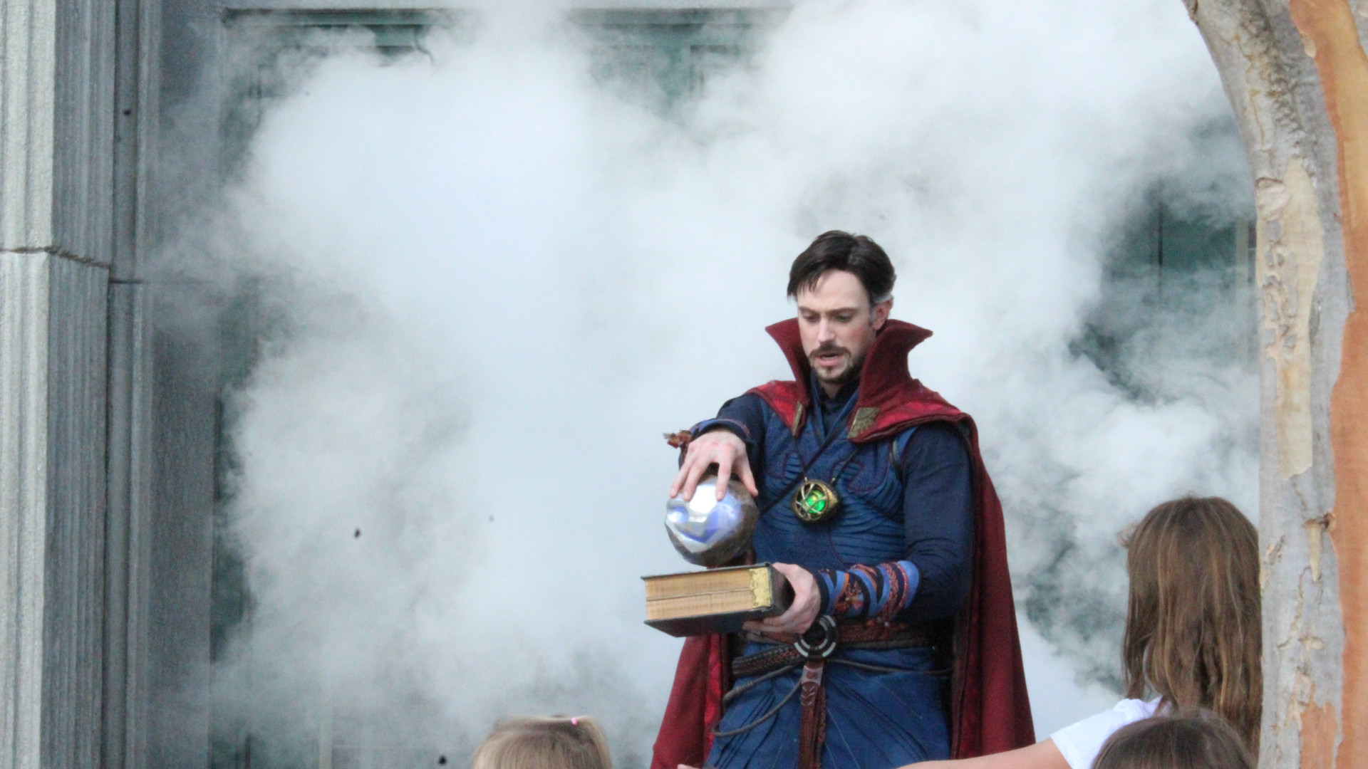 File:Dr. Strange (30175128454).jpg