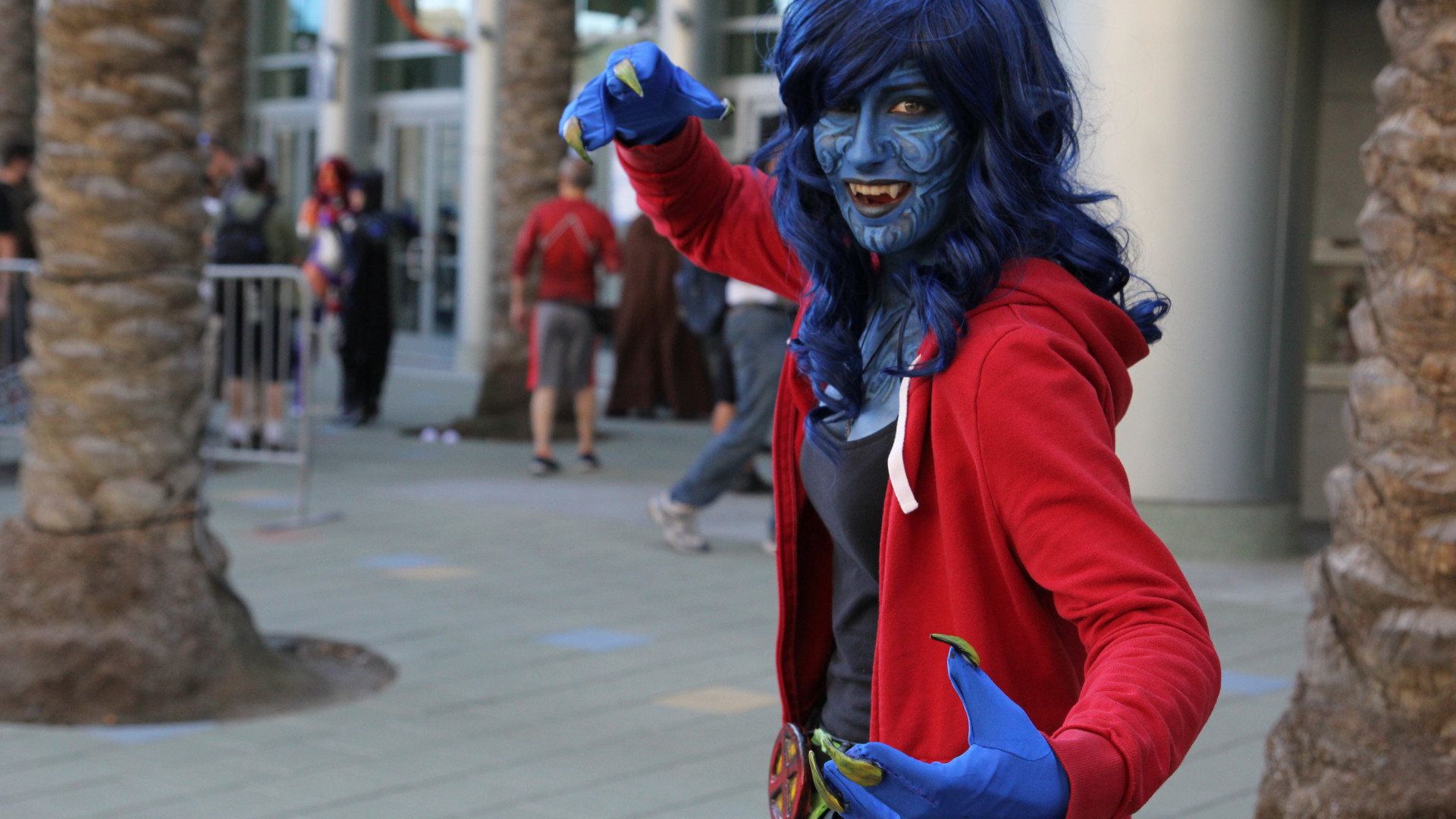 File:WonderCon 2017 - Nightcrawler Cosplayer - 02.jpg