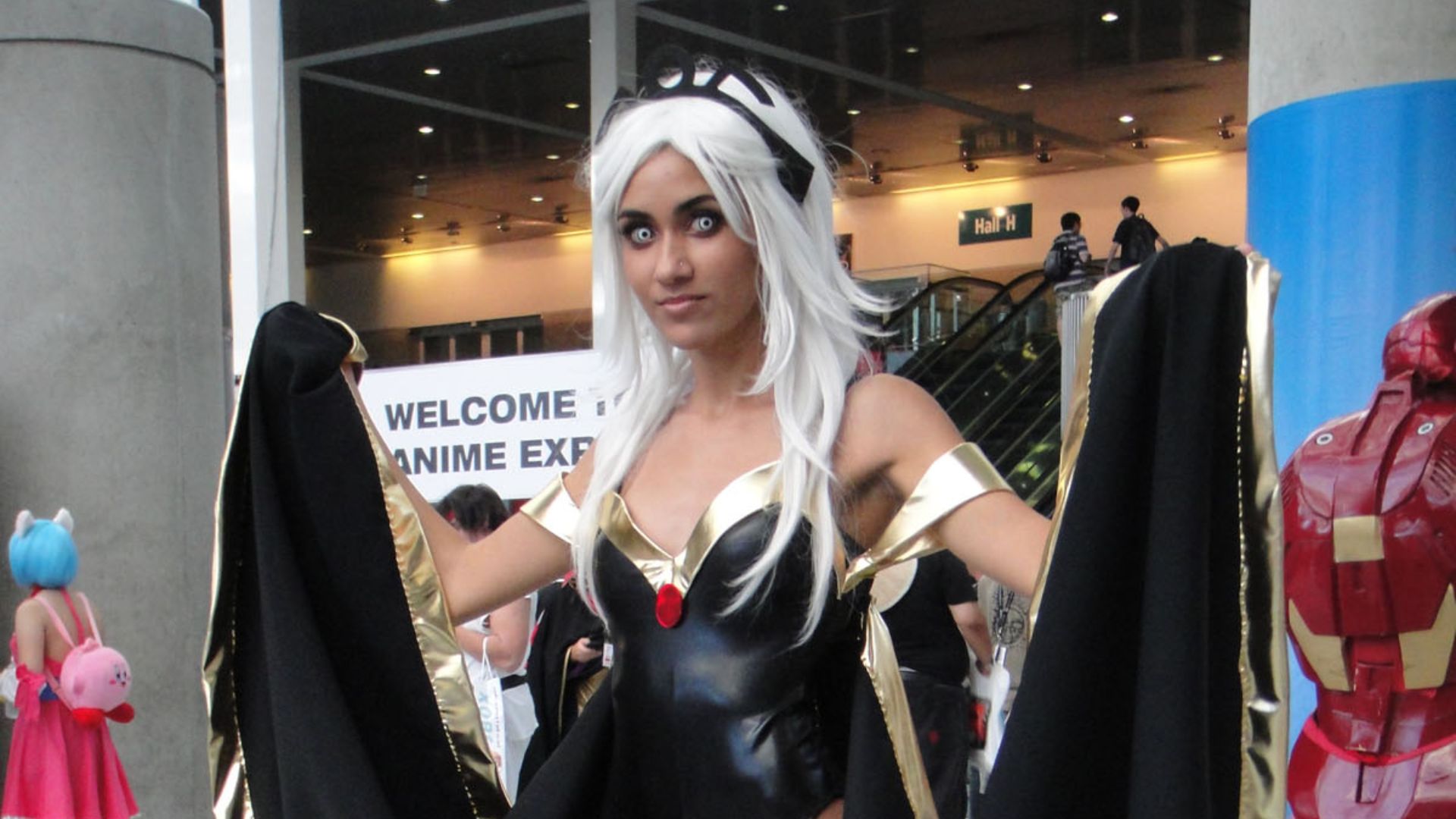 File:Anime Expo 2011 - Storm of the X-Men.jpg