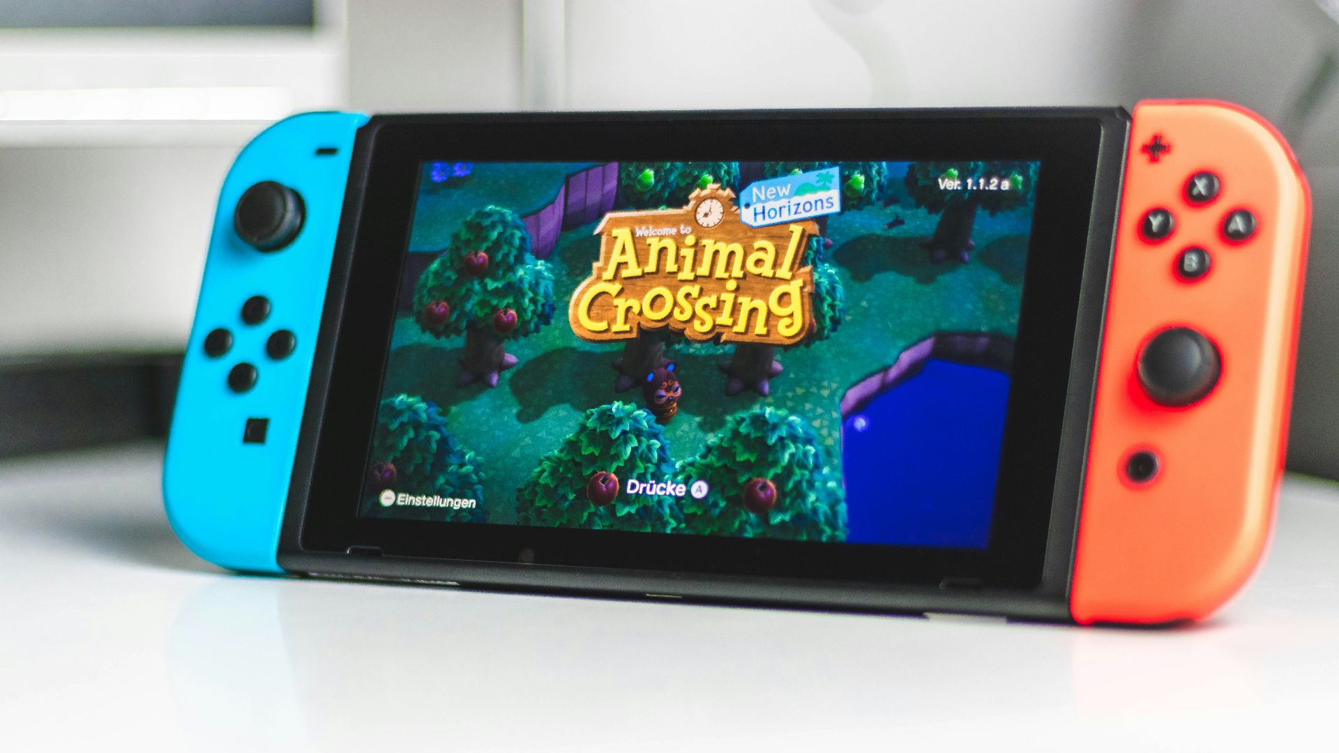 blue nintendo switch game console