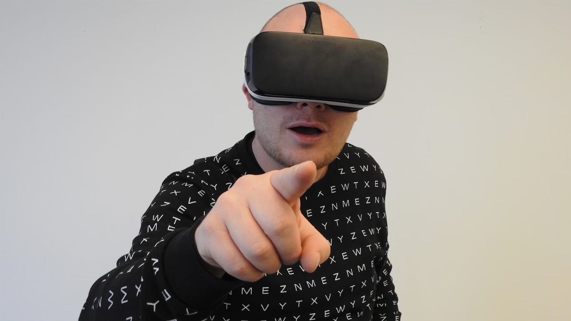 Vr